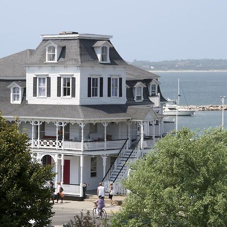 Inn At Old Harbor 新肖雷汉姆 外观 照片