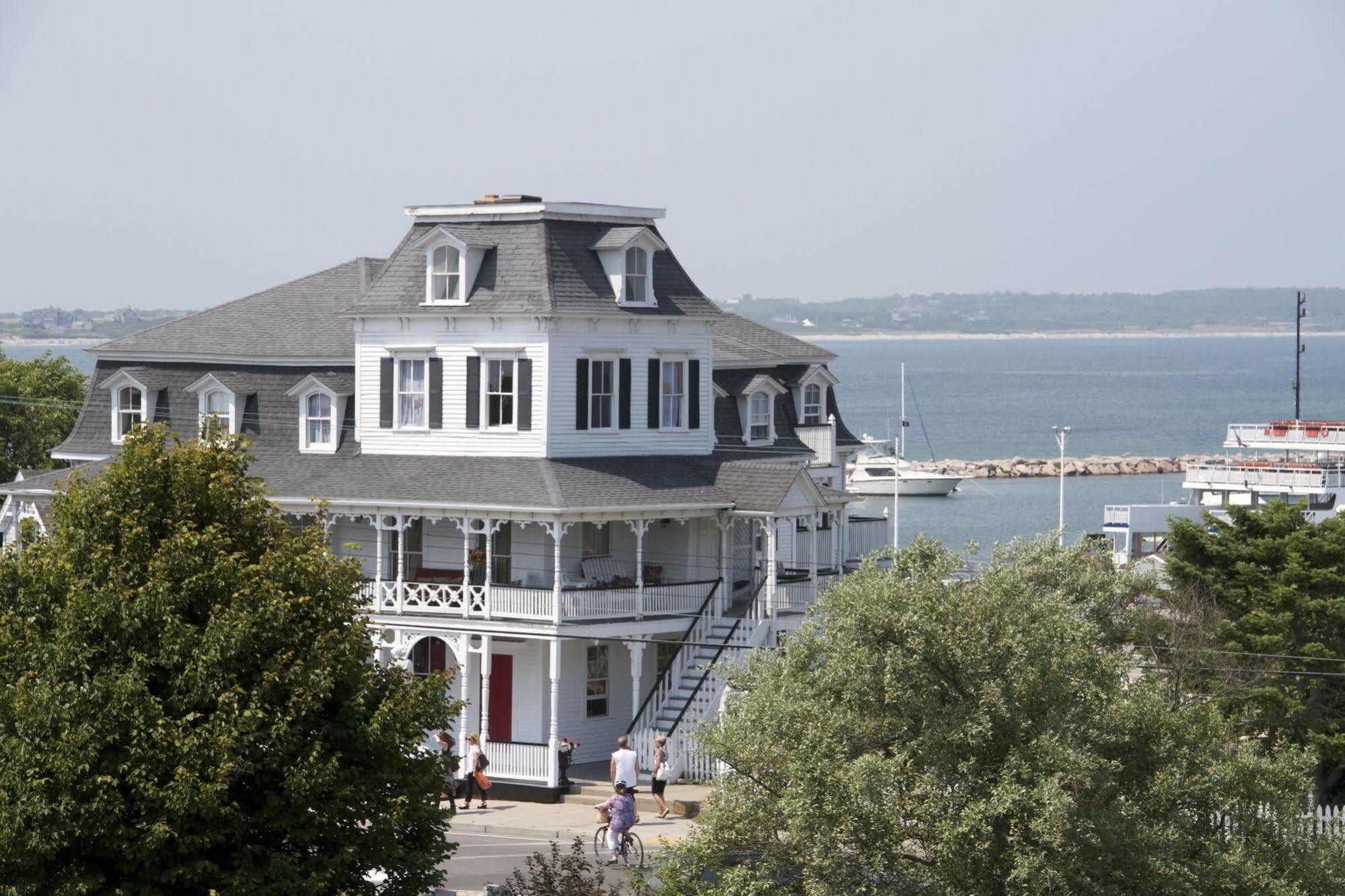 Inn At Old Harbor 新肖雷汉姆 外观 照片